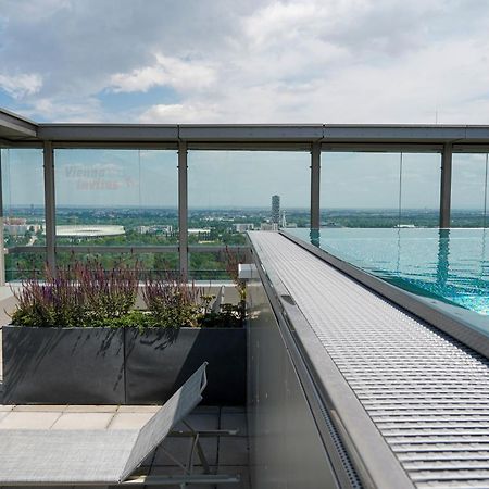 Amazing View Over Vienna And Infinity Pool Ngoại thất bức ảnh